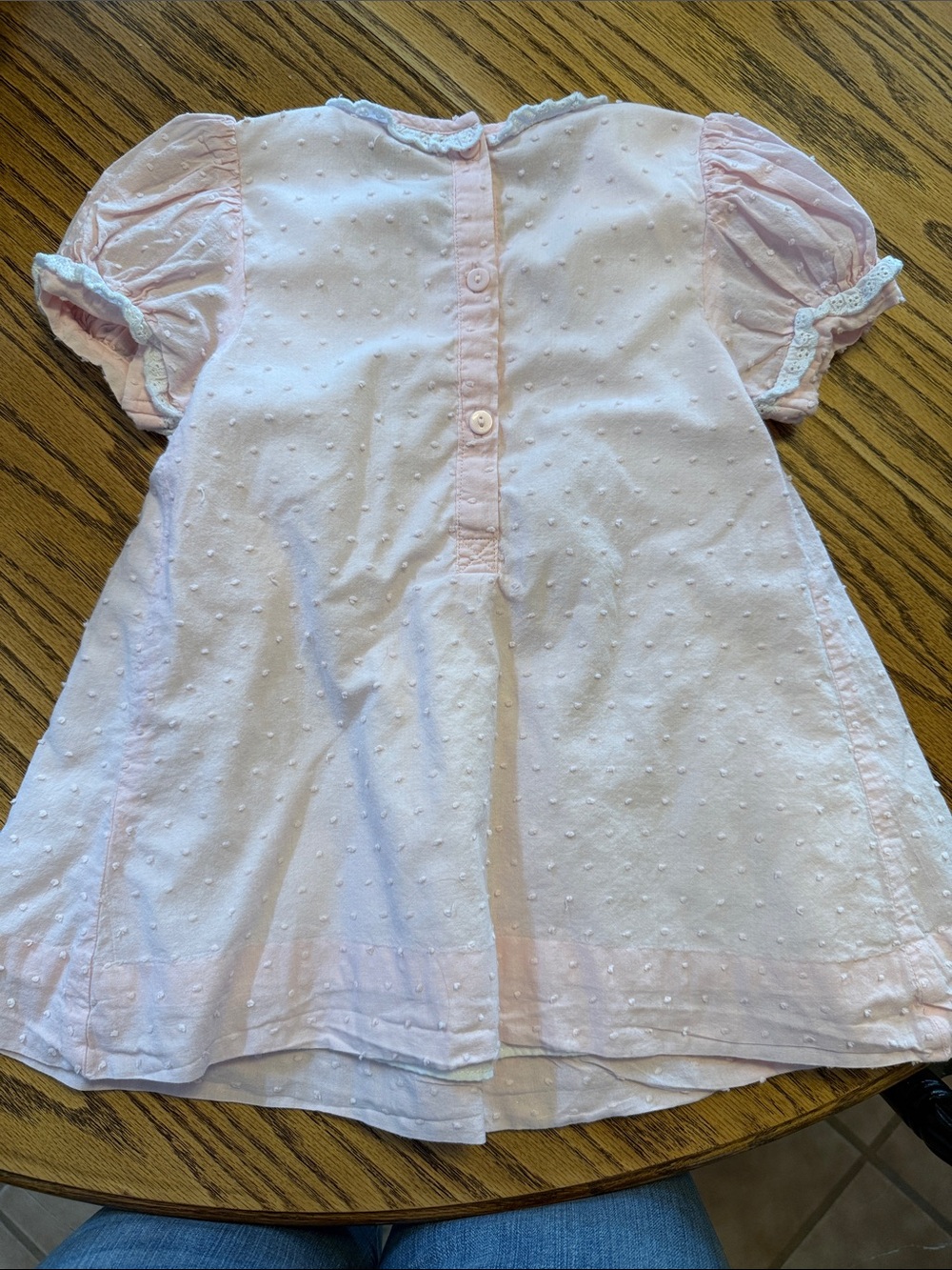 Embroidered Pink Swiss-Dot Pleated Baby Dress size 4 - Picture 3 of 4